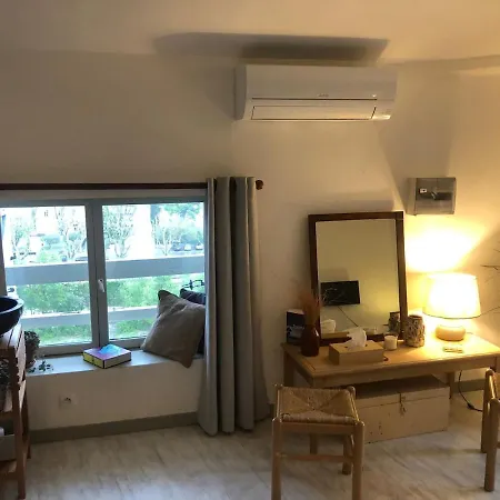 Appartement Entre Vignes Et Pierres *